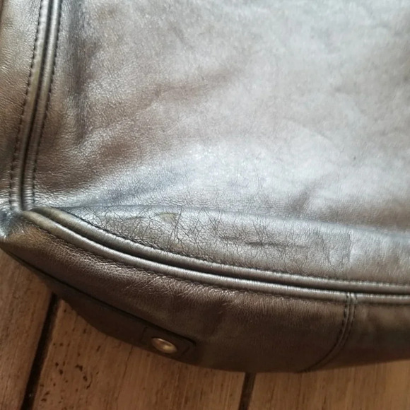 Coach Silver Grey Crossbody Bag  Satchel Leather - Picture 4 of 14